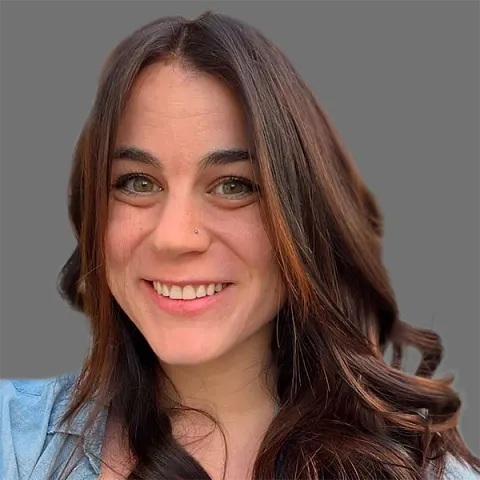 Text Technologies and Literature M.A. Alum Wins Teacher of the Year Award